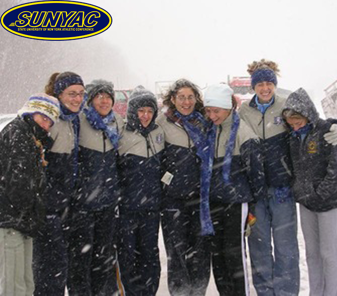 Throwback Thursday: Geneseo women's cross country arrives in dramatic fashion to win 2005 NCAA National Championship