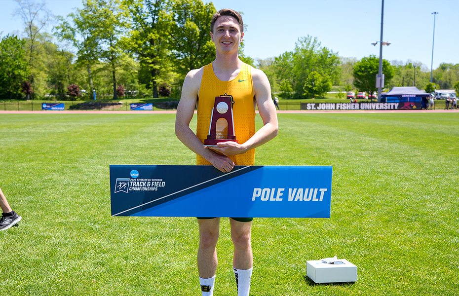 Brockport's Meyer Takes 2nd Place at Nationals in Pole Vault