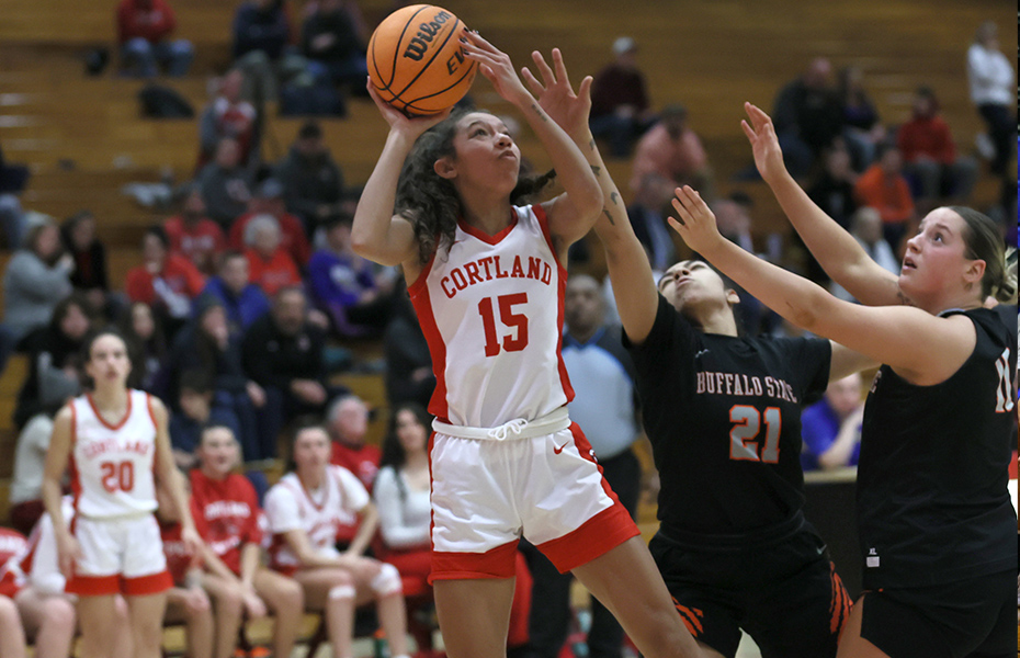 Streety Voted 2024 SUNYAC Women's Basketball Scholar Athlete of the Year