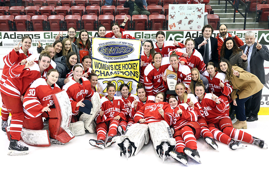Cortland Wins Inaugural SUNYAC Women's Ice Hockey Championship