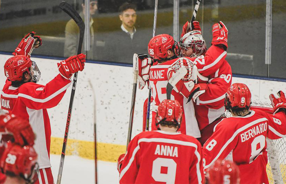 Cortland Men's Ice Hockey Upsets Top-Seeded and #4 Geneseo to Earn First SUNYAC Finals Berth in 31 Years