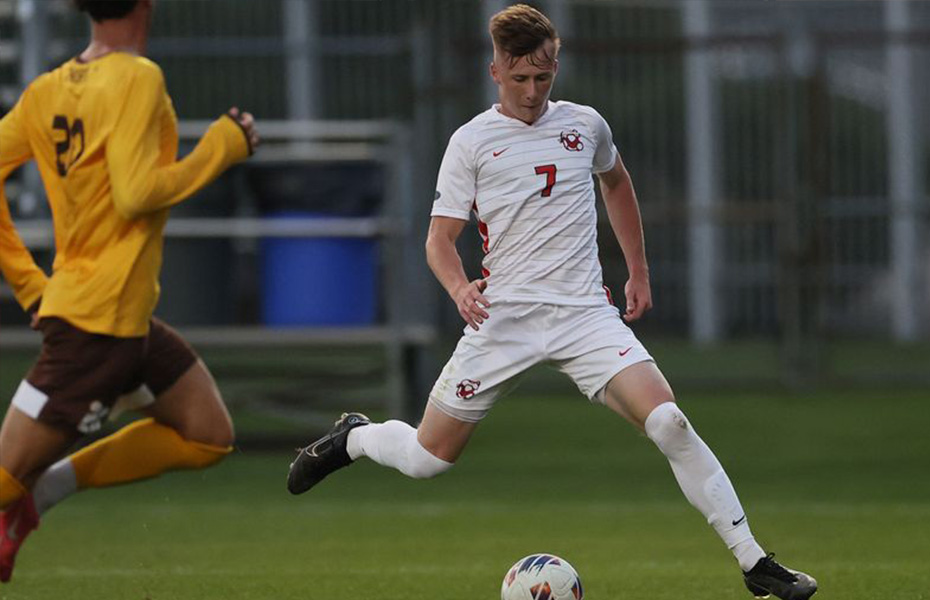 Red Dragons Top Medaille, 5-2, in NCAA Men's Soccer First Round