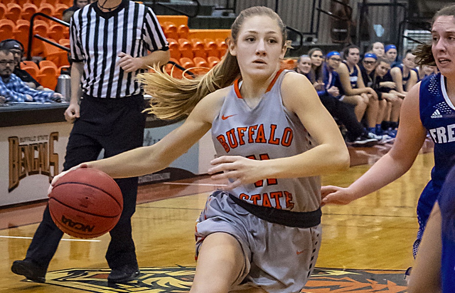 LeBaron Honored for the Second Week in a Row as PrestoSports Women's Basketball Athlete of the Week
