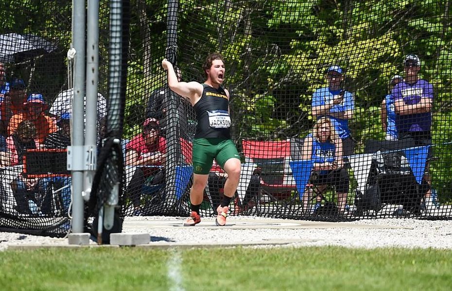 Brockport's Jackson and Washington Take Home 18th & 19th at NCAA's in Hammer Throw