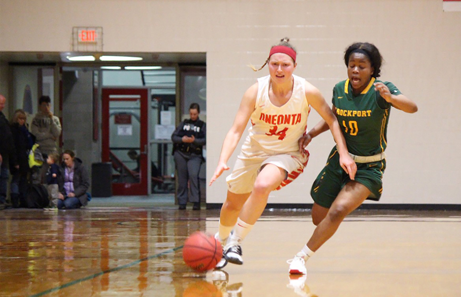 Dobrovosky Named PrestoSports Women's Basketball Athlete of the Week