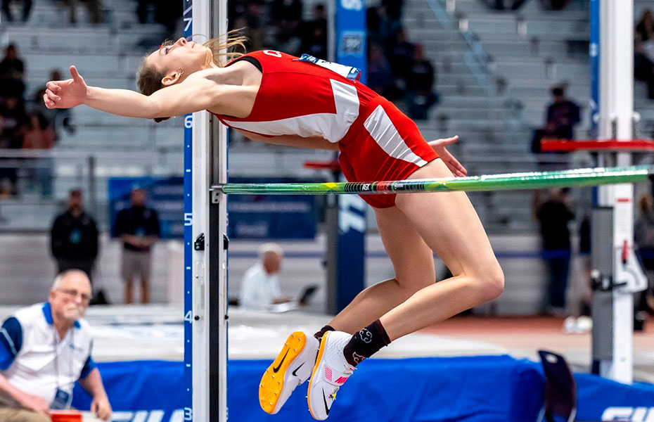 Ardner and Fisk Earn SUNYAC Women's Track & Field Weekly Honors